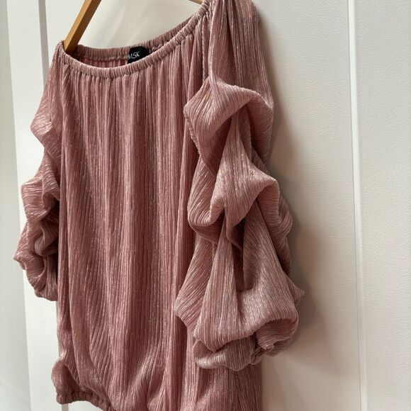 MSK pink metallic ruffle sleeve off shoulder blouse size L - Picture 7 of 7